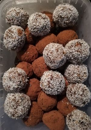 Φωτογραφία της συνταγής Energy balls με αποξηραμένα φρούτα και ξηρούς καρπούς