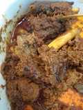 Rendang daging sapi. Beef shin