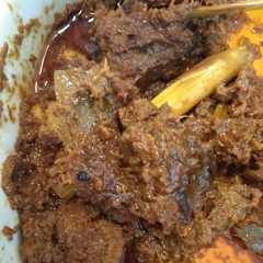 A picture of Rendang daging sapi. Beef shin.