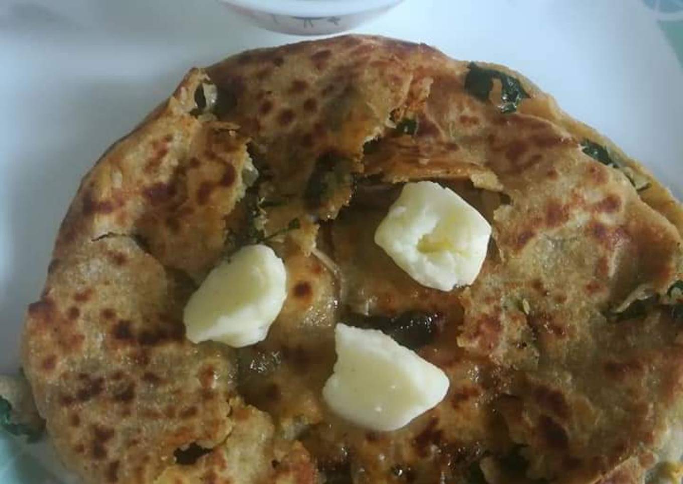 Mooli ka paratha with curd And tea