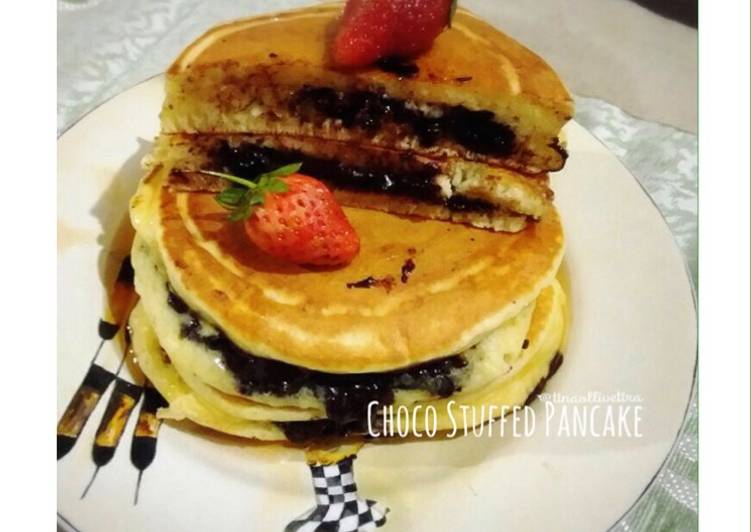 Resep Choco Stuffed Pancake, Enak