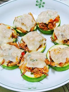 氣炸鍋料理-起司雞肉櫛瓜派 的食譜成品照片