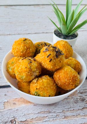 Foto resep Bola-Bola Nasi Uduk