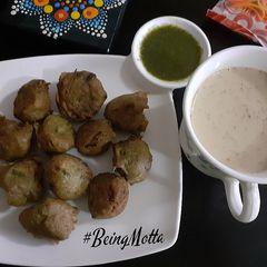 A picture of Pearl Millet Pakoras.