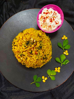 A picture of Corn Methi Pulao.