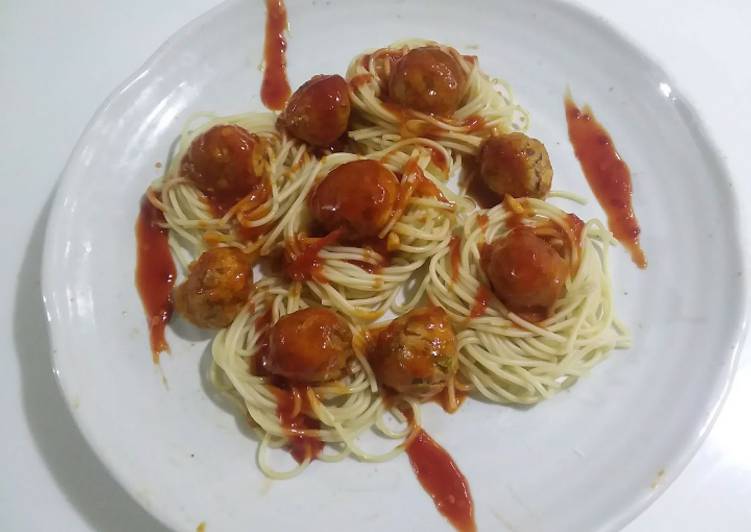 Recipe of Award-winning Meat ball spegahti