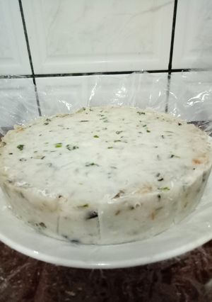 A picture of Taro Cake.