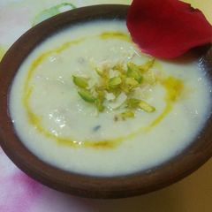 A picture of Sitafal basundi.