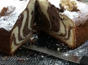 Una foto de torta marmolada sin aceite