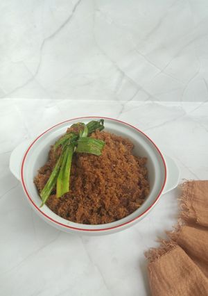 Foto resep Unti Kelapa isi Dadar Gulung
