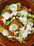 Ensalada camarones y verduras al horno