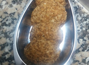 Una foto de Galletitas rebozadas en coco y azúcar negra!!!