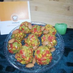 A picture of Boondi Laddu.