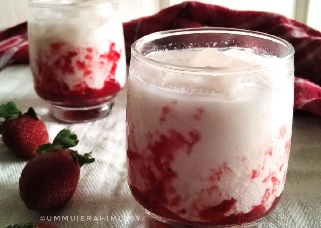 Korean Strawberry Milk