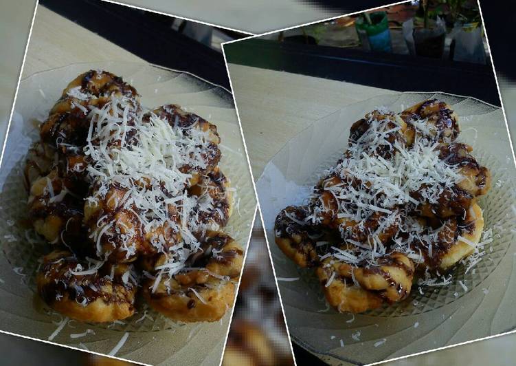 Donat kentang coklat keju apalah-apalah