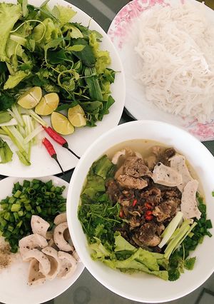Hình của món Bún bò hầm.