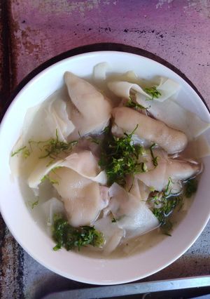 Hình của món Canh măng tươi hầm móng giò.