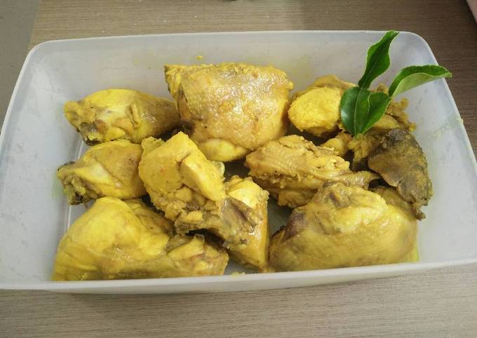 Ayam Goreng Ungkep Simpel Gurih