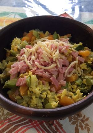 Una foto de Revuelto de verduras. Cocina rápida y fácil
