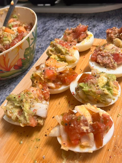 Una foto de Huevos rellenos