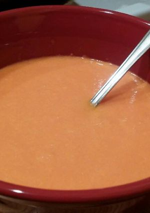 A picture of Roasted Tomato Soup.