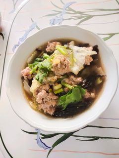 รูปของ ต้มจืดสาหร่ายหมูสับผักกาดขาว