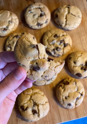A picture of Chocolate Chip Cookies.