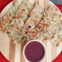 A picture of Stuffed Paratha 🇮🇳🇵🇰🇨🇳.