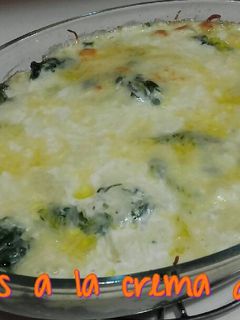 Una foto de Espinacas a la crema de queso*