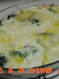Foto principal de Espinacas a la crema de queso*