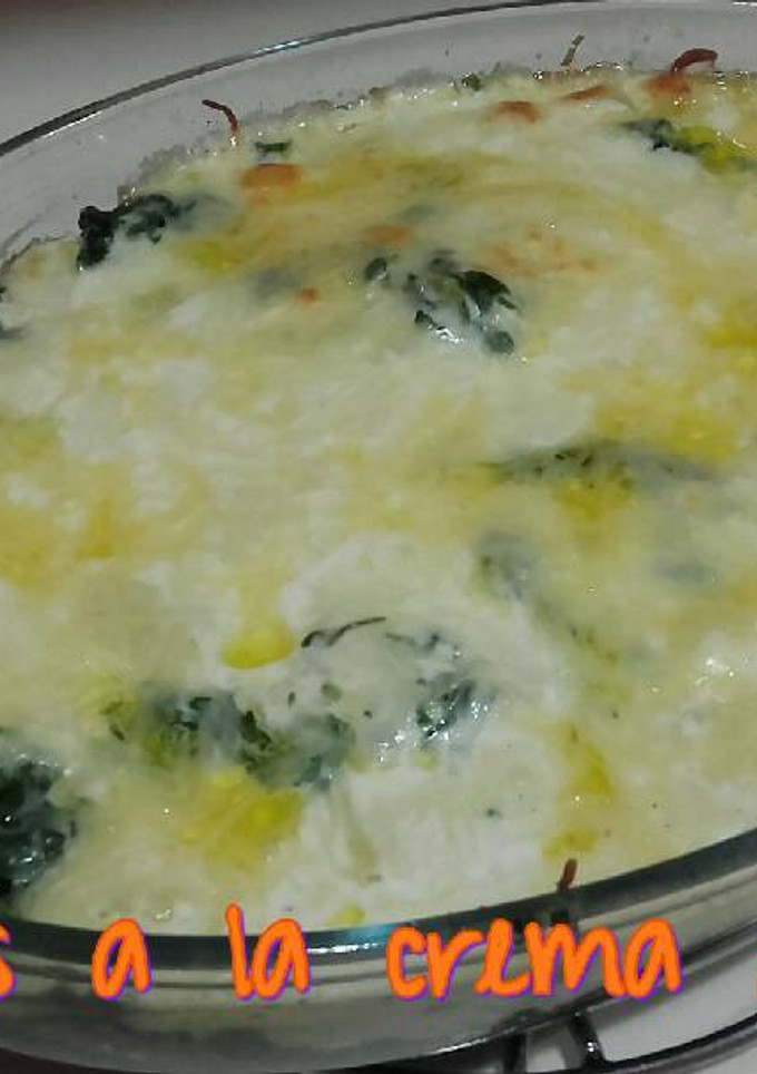 Una foto de Espinacas a la crema de queso*