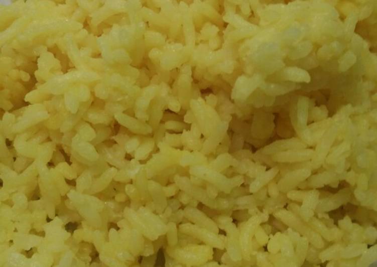 Nasi kuning rice cooker ala mak Tun