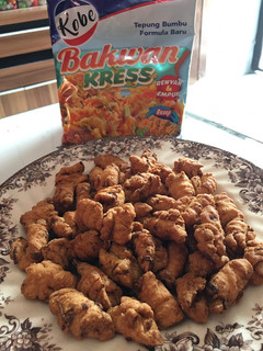 Foto resep Kue Bawang Enek dengan Kobe