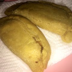 A picture of Spicy beef & bacon Empanadas!!🤤.