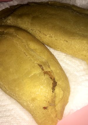 A picture of Spicy beef & bacon Empanadas!!🤤.