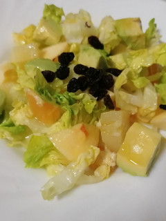 Una foto de Ensalada de piña y aguacate