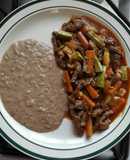 Bistec en salsa de chile morita