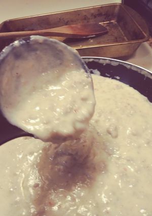 A picture of Souther country gravy.