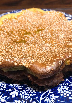 A picture of Kuih Bakar.