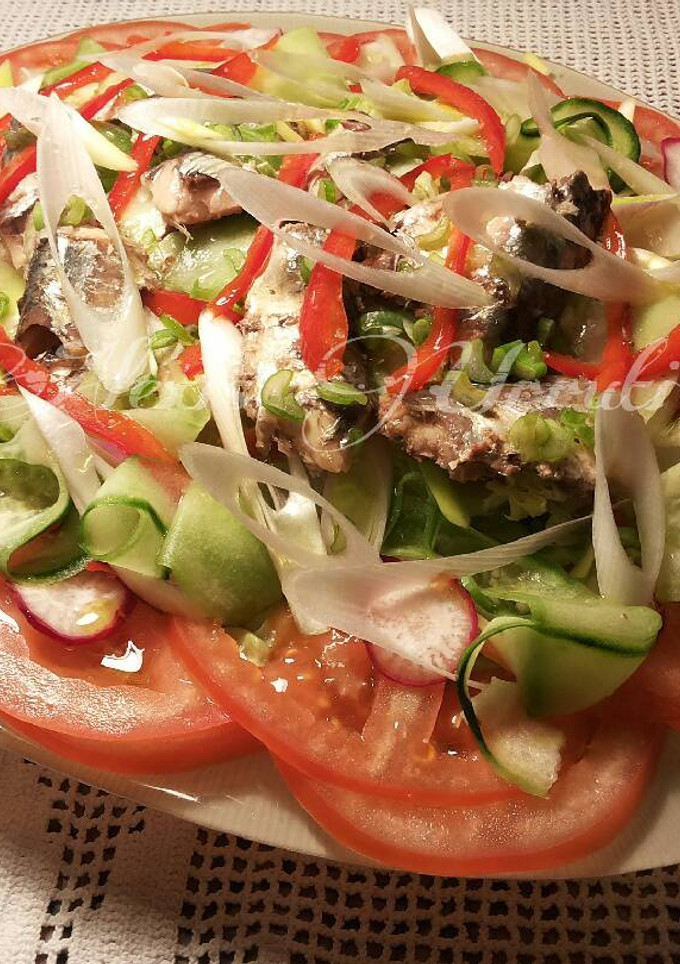 Una foto de Ensalada imperial de sardinas en conservas