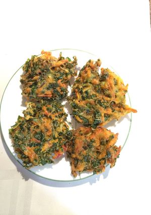 Foto resep Vegetarian Kale Fritters (Bala-Bala Kale)