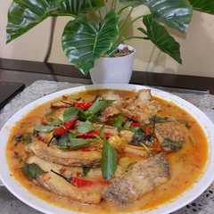 Gurami bumbu kuning রেসিপির প্রধান ছবি