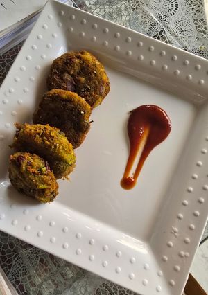 A picture of Broccoli spinach cutlets.