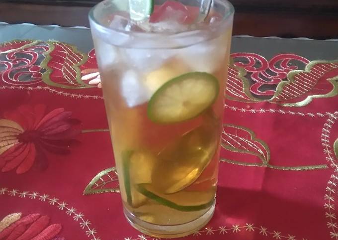 Langkah Mudah untuk Membuat Es Teh Jeruk Nipis Gula Batu yang Enak Banget