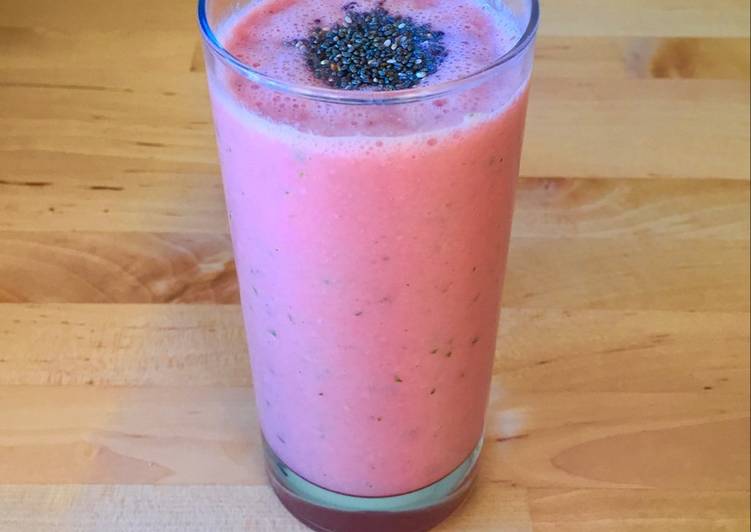 Watermelon Smoothie with Yogurt Recipe