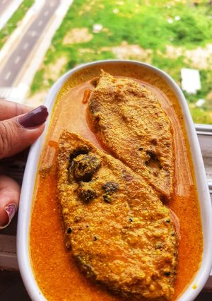 ইলিশের তেলঝাল রেসিপির প্রধান ছবি