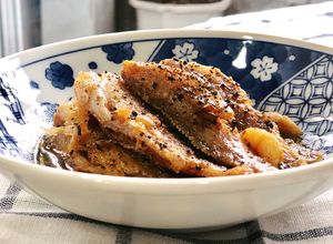 Hình của món Cá lù đù kho keo.