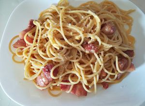 Foto principal de Salsa carbonara Auténtica, con espagueti