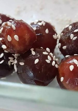 صورة لوصفة كرات التمر
