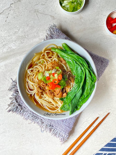 Foto resep Spaghetti Mie Ayam Kuah Kecap